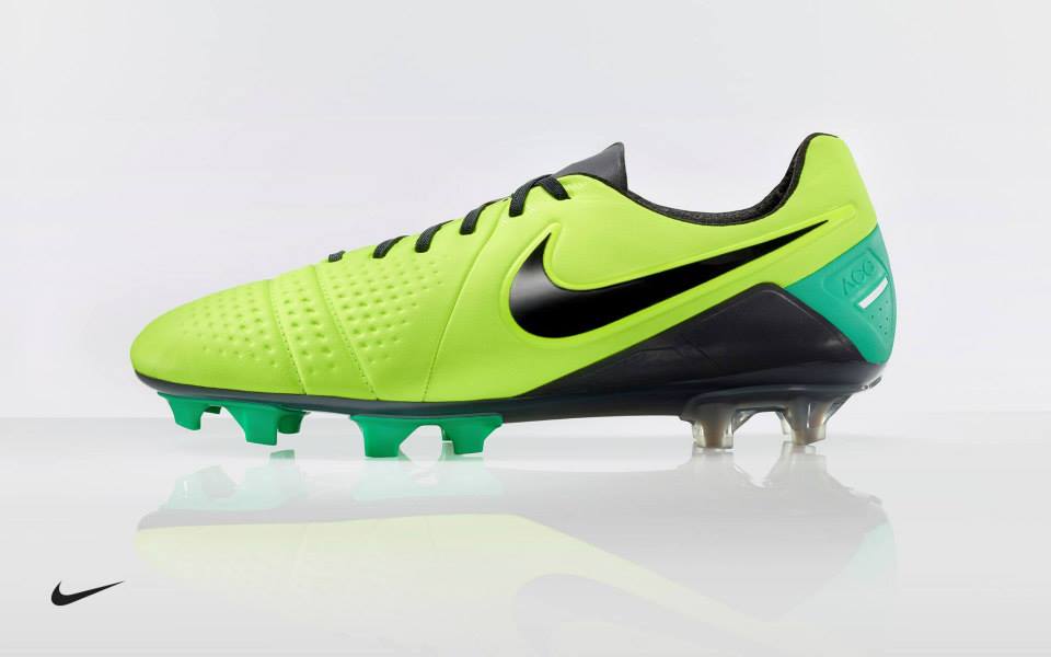 chuteira-nike-ctr-360