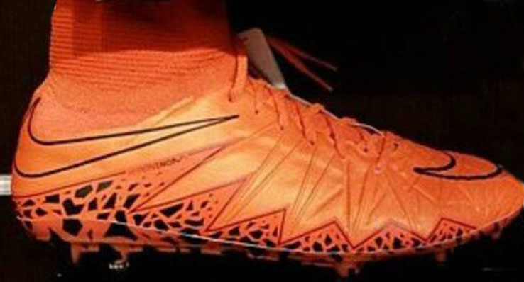 chuteira-nike-hypervenom-II-laranja