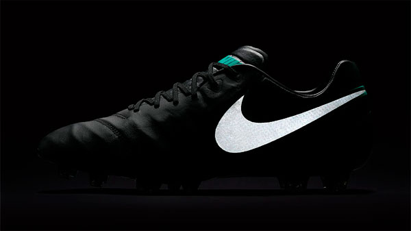 chuteira-nike-tiempo-legend-preta-turquesa-2016-2017